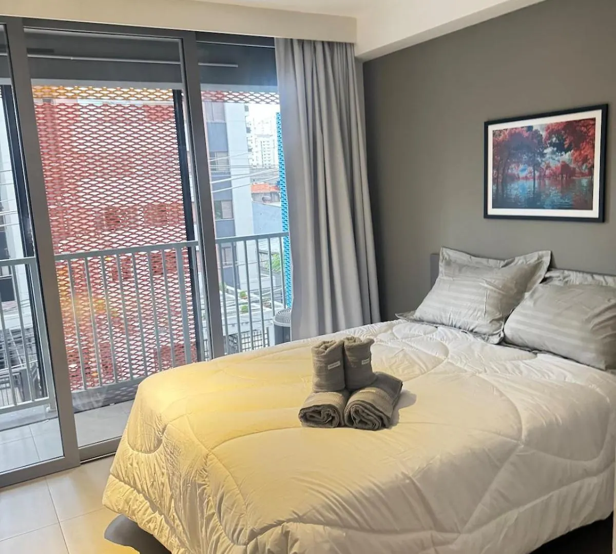 218 - Ap Moema | Prox Metro E Ibira! A/C, Wifi, Academia Apartment Sao Paulo