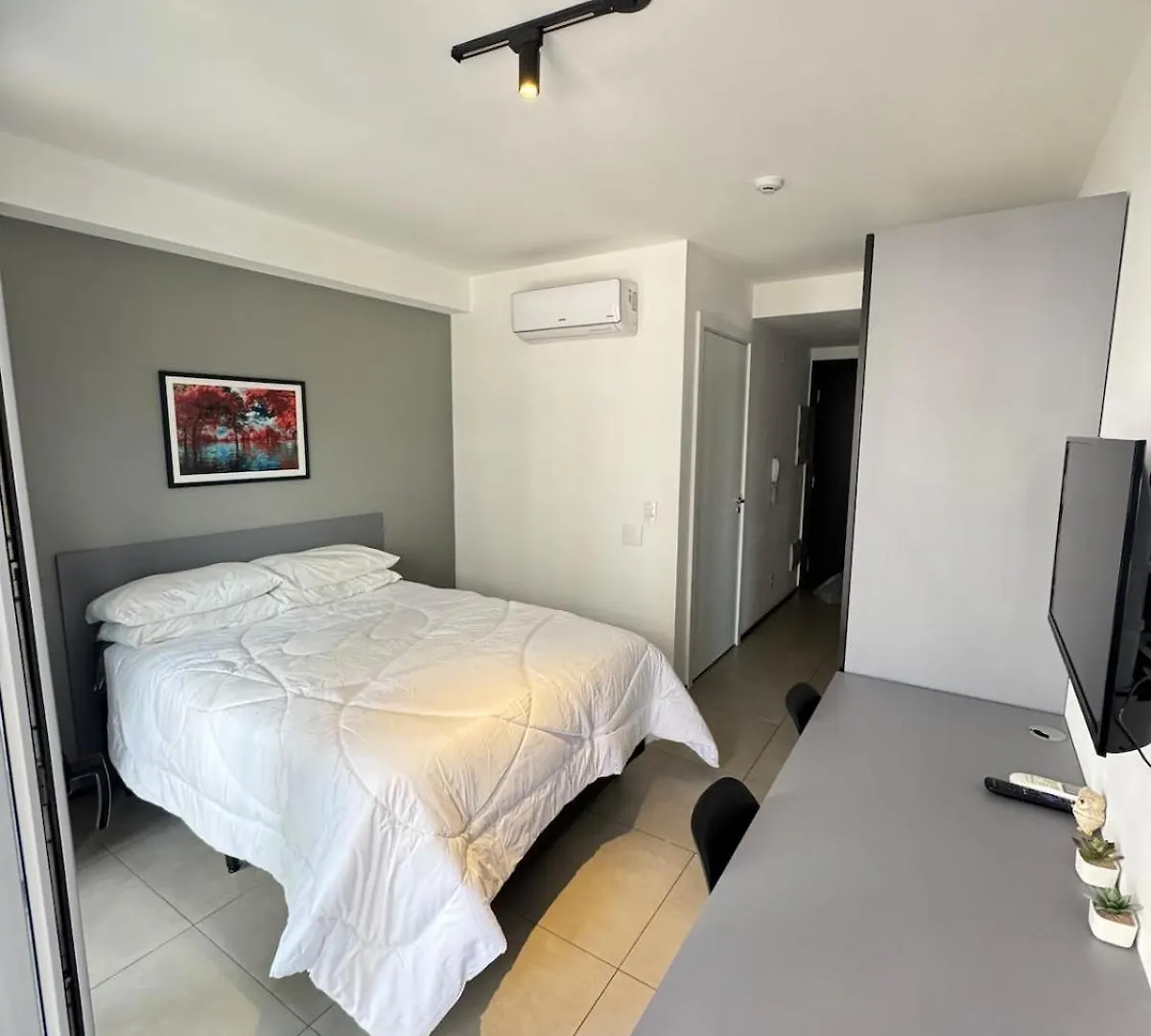 218 - Ap Moema | Prox Metro E Ibira! A/C, Wifi, Academia Apartment Sao Paulo 0*,